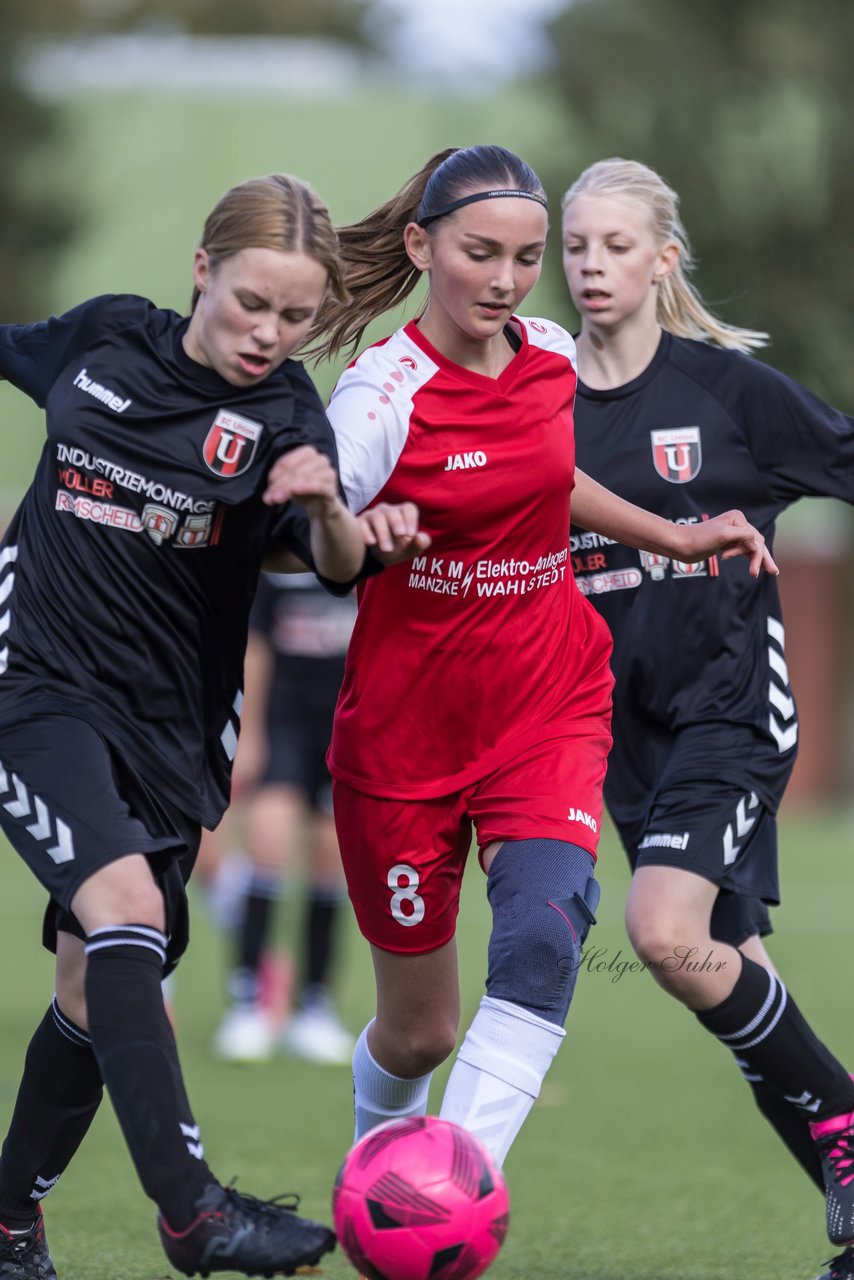 Bild 318 - wBJ SV Wahlstedt - SC Union Oldesloe 2 : Ergebnis: 1:0